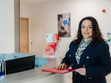 колежка от администрация